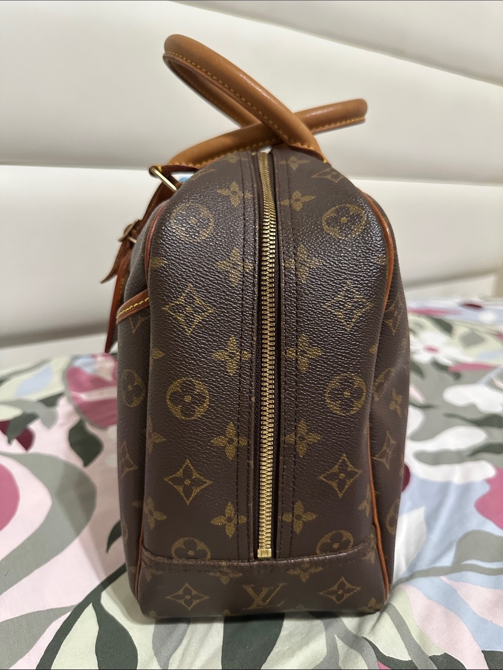 Louis Vuitton Deauville - Picture 5 of 14